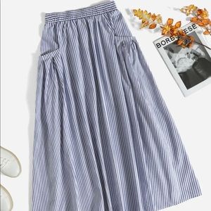 Shein Striped Print Dual Pocket Skirt